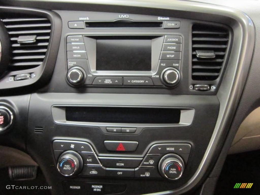 2011 Kia Optima Hybrid Controls Photo #60218566