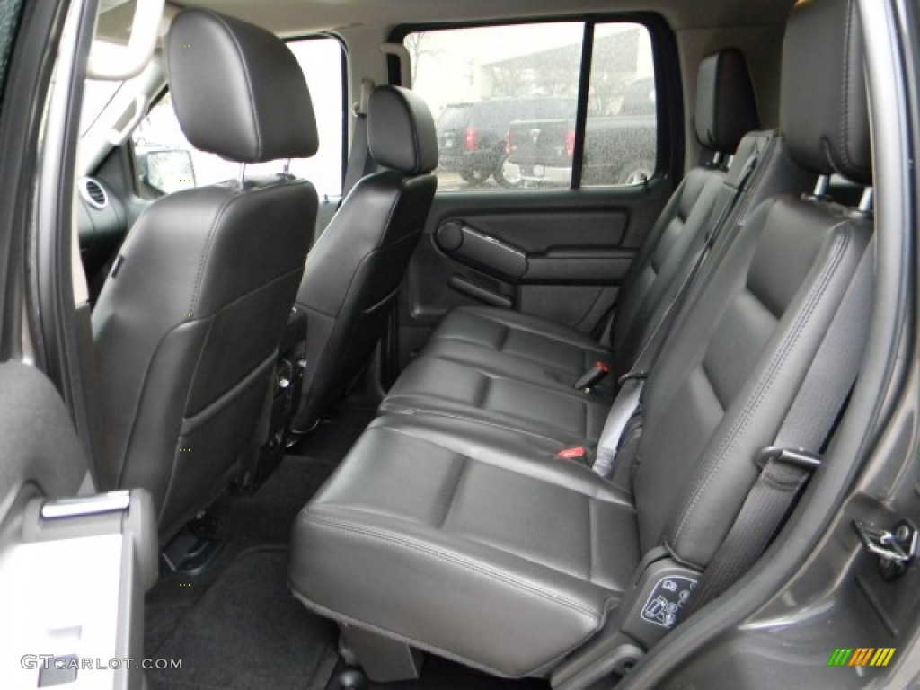 Charcoal Black Interior 2007 Mercury Mountaineer Standard Mountaineer Model Photo #60221785