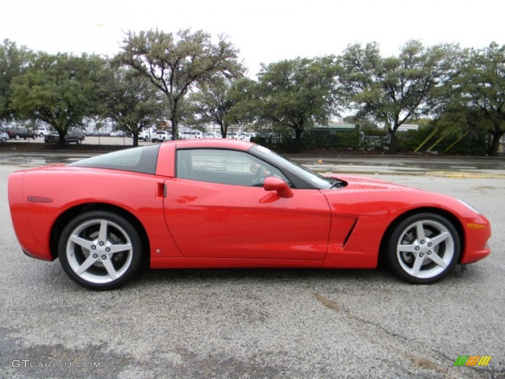 Victory Red 2007 Chevrolet Corvette Coupe Exterior Photo #60222168