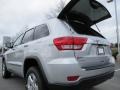 Bright Silver Metallic - Grand Cherokee Laredo Photo No. 8