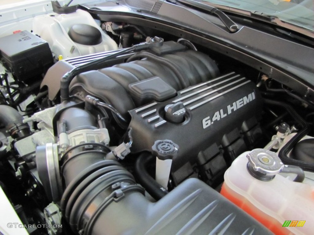 2012 Chrysler 300 SRT8 6.4 Liter HEMI SRT OHV 16-Valve MDS V8 Engine Photo #60223507