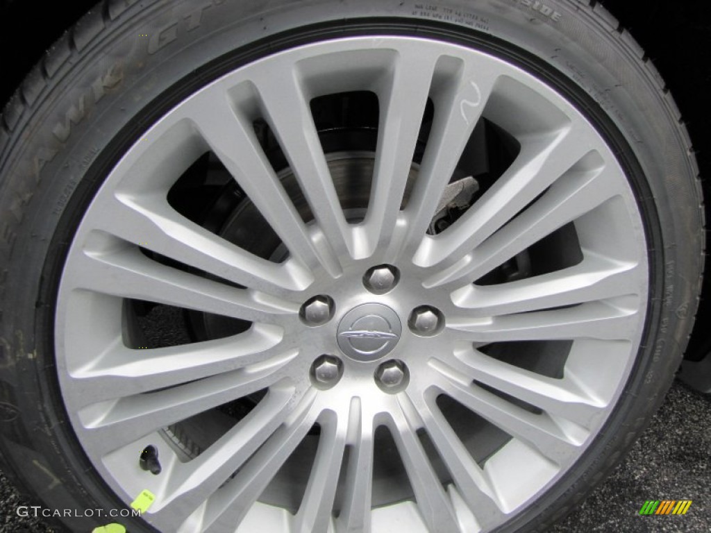 2012 300 Limited - Bright Silver Metallic / Black/Light Frost Beige photo #5