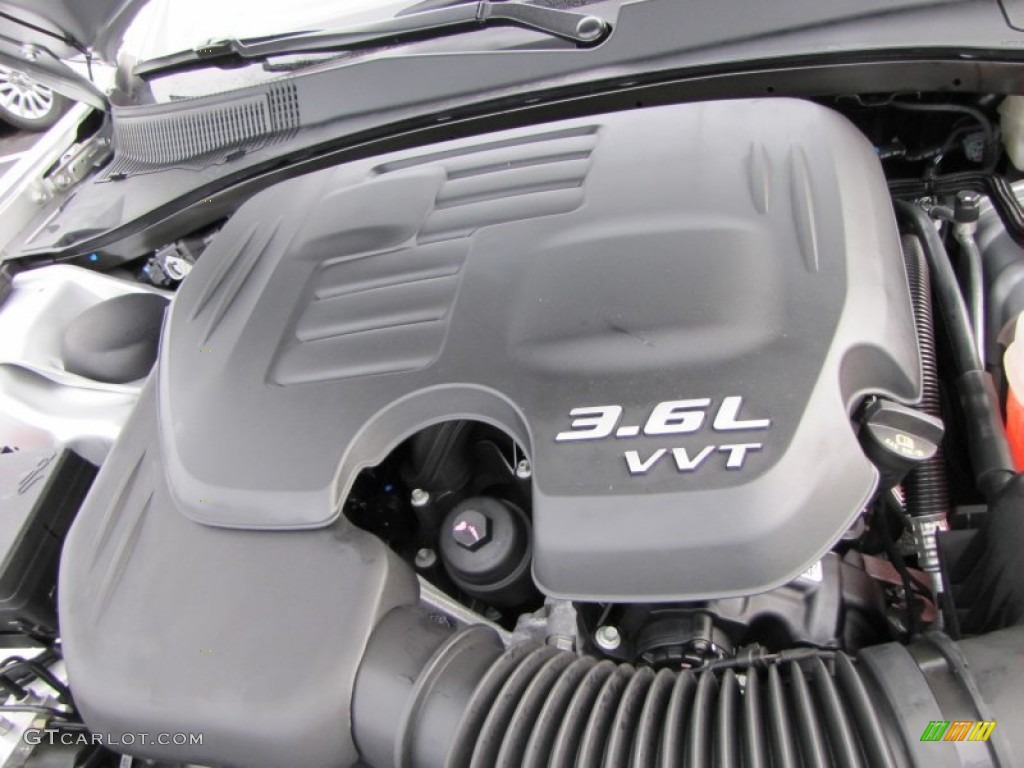 2012 Chrysler 300 Limited 3.6 Liter DOHC 24-Valve VVT Pentastar V6 Engine Photo #60223840