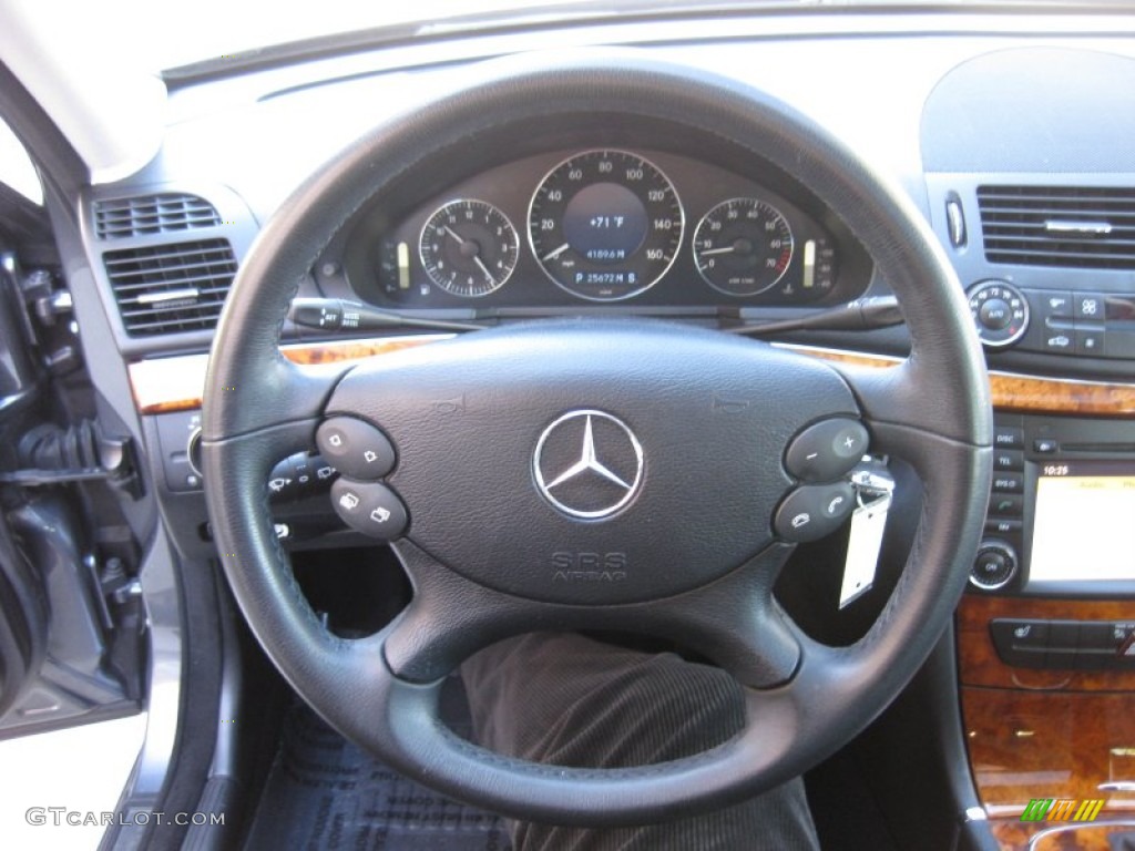 2009 Mercedes-Benz E 350 4Matic Wagon Steering Wheel Photos