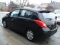 Super Black - Versa 1.8 SL Hatchback Photo No. 6