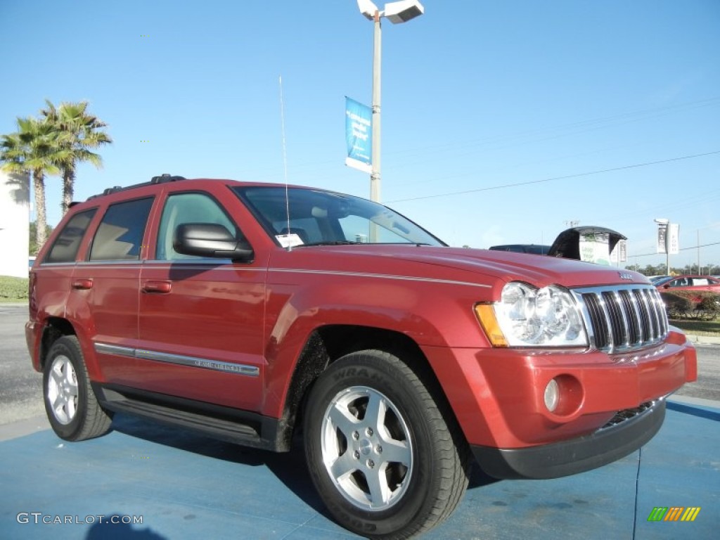 2005 Grand Cherokee Limited - Inferno Red Crystal Pearl / Dark Khaki/Light Graystone photo #7