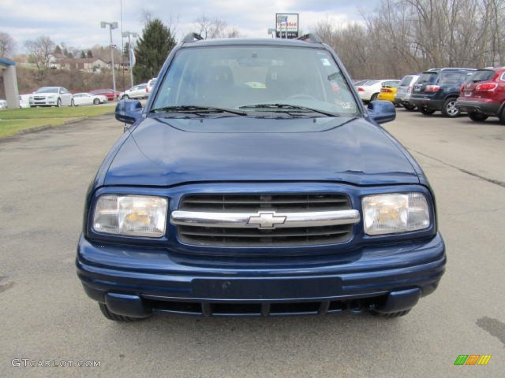 2003 Tracker LT 4WD Hard Top - Indigo Blue Metallic / Medium Gray photo #6