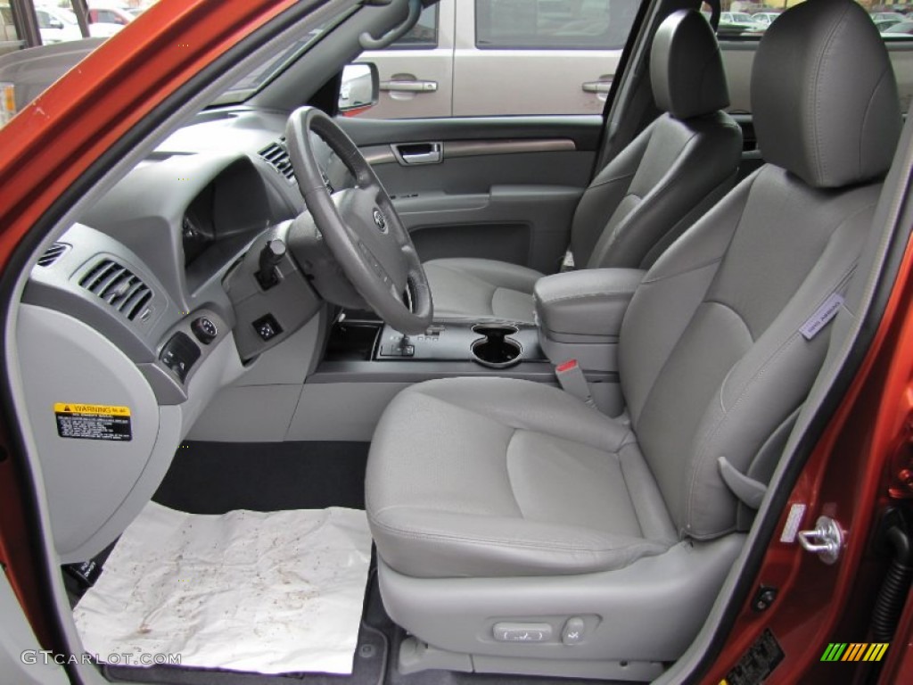 Gray Interior 2009 Kia Borrego EX V6 4x4 Photo #60229612
