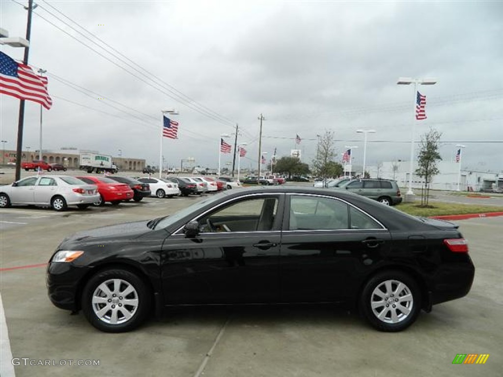 2007 Camry XLE - Black / Bisque photo #6