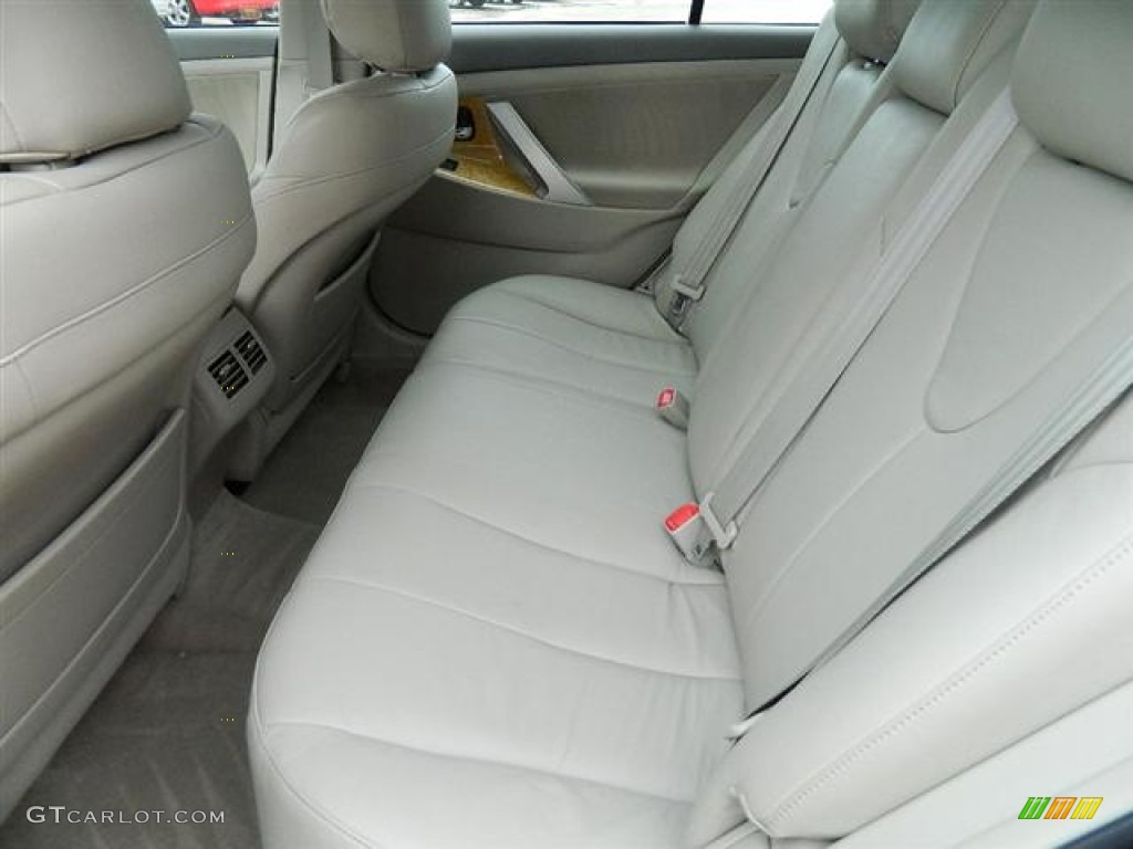 2007 Camry XLE - Black / Bisque photo #12