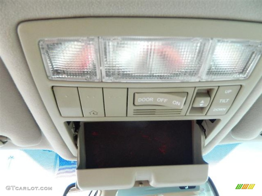 2007 Camry XLE - Black / Bisque photo #27