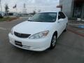 Super White - Camry LE Photo No. 7