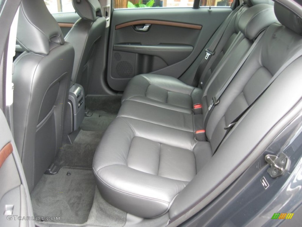 2011 Volvo S80 3.2 Rear Seat Photos