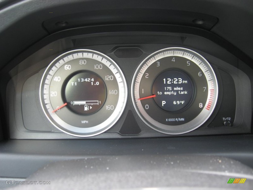 2011 Volvo S80 3.2 Gauges Photos