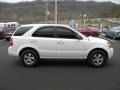 White - Sorento LX Photo No. 5