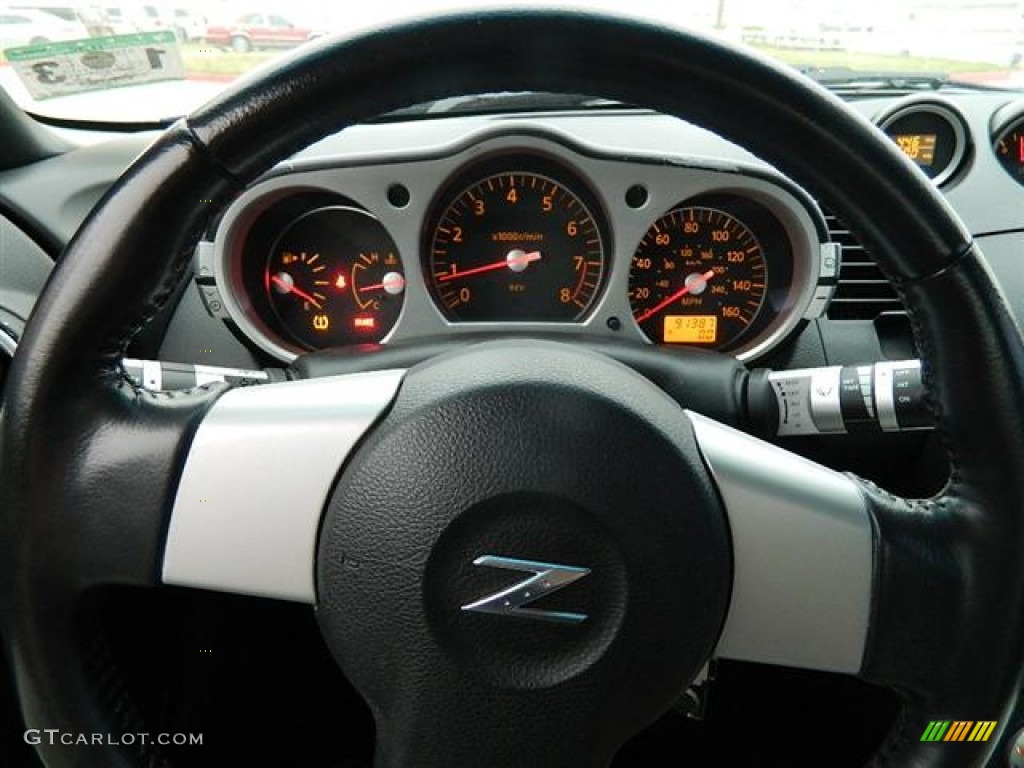 2006 350Z Coupe - Magnetic Black Pearl / Carbon Black photo #22