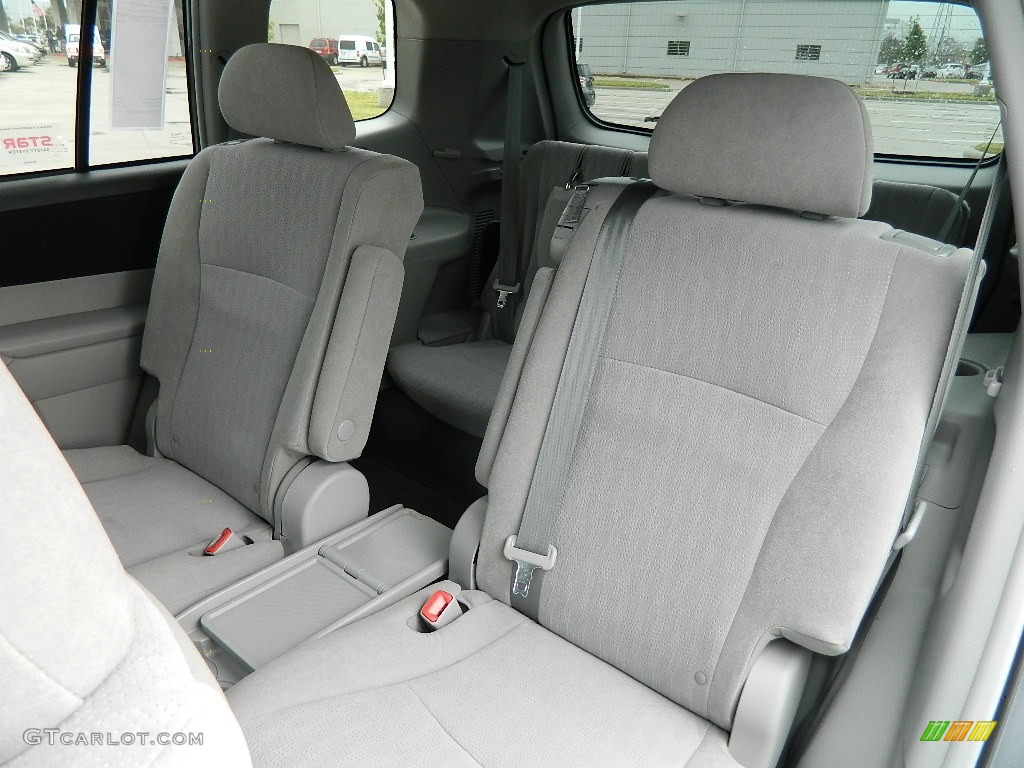 2012 Toyota Highlander V6 Rear Seat Photos