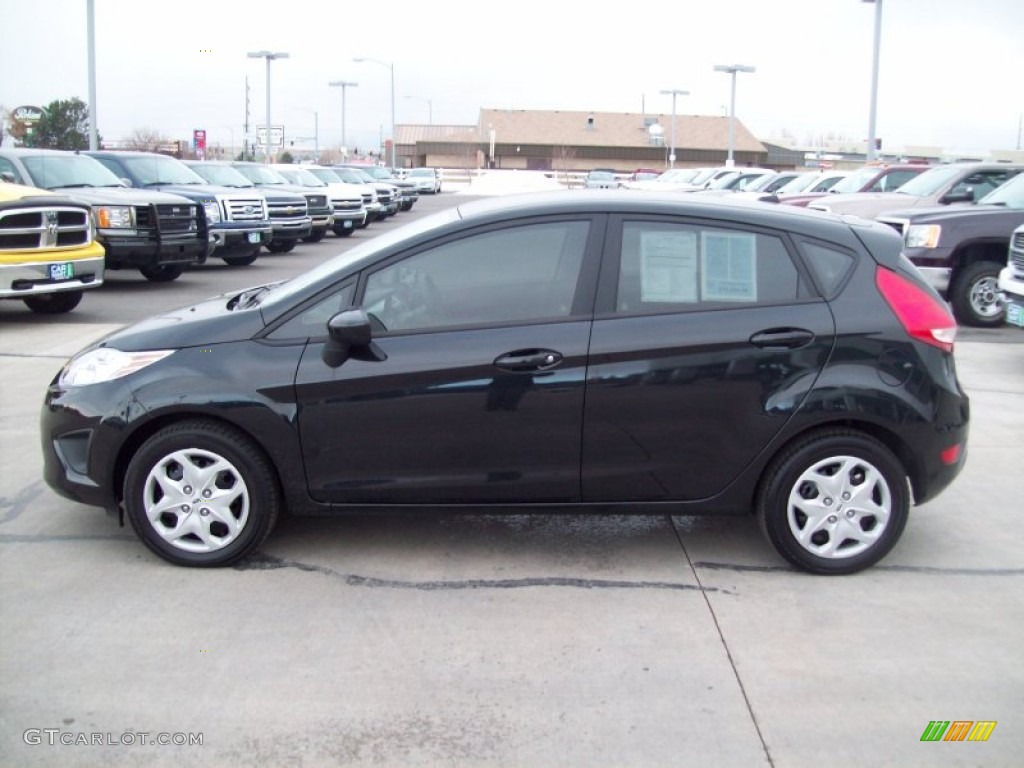 Tuxedo Black Metallic 2011 Ford Fiesta SE Hatchback Exterior Photo #60243403