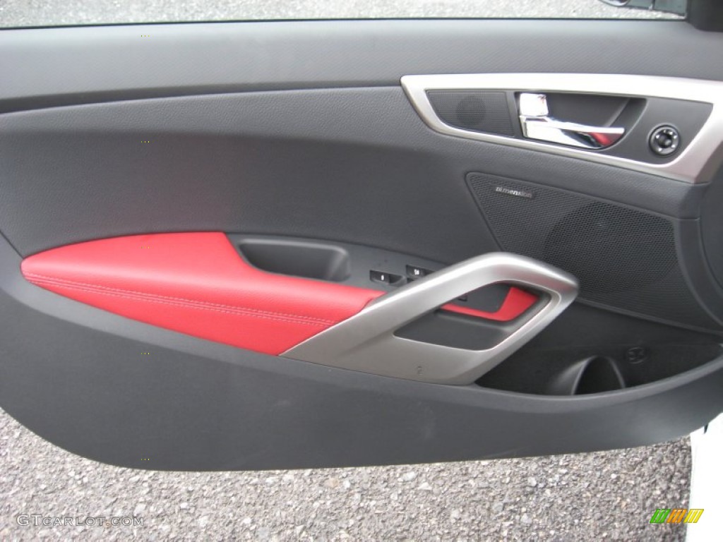 2012 Hyundai Veloster Standard Veloster Model Black/Red Door Panel Photo #60247238