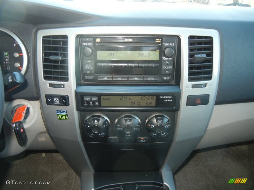 2006 4Runner SR5 - Natural White / Taupe photo #18