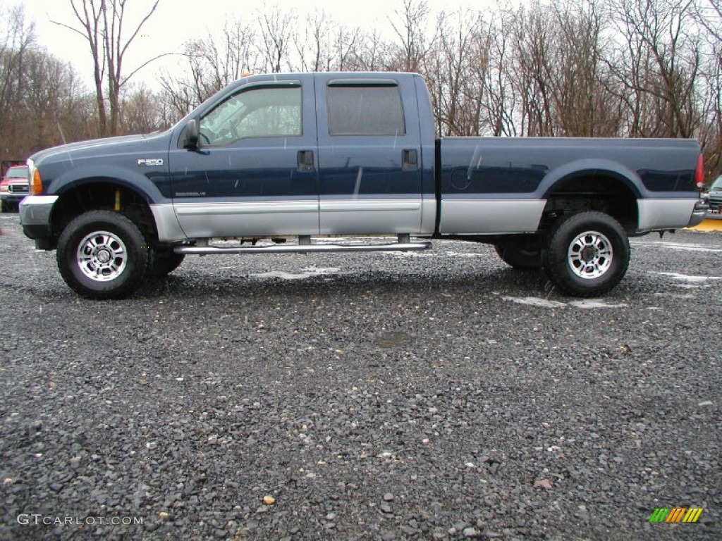 True Blue Metallic 2001 Ford F350 Super Duty XLT Crew Cab 4x4 Exterior Photo #60251045
