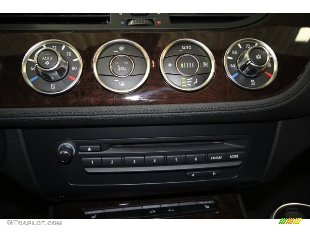 2012 BMW Z4 sDrive35i Controls Photo #60251195