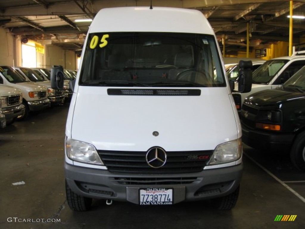 2005 Sprinter Van 2500 High Roof Mobile Dog Wash - Arctic White / Gray photo #2