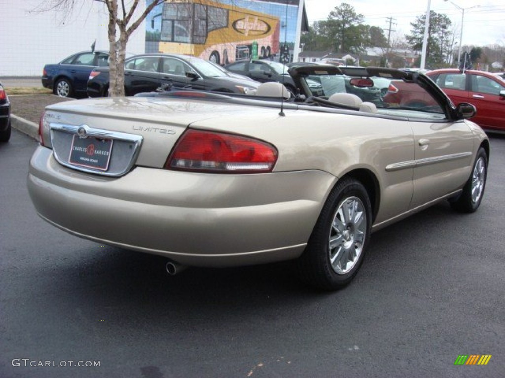 2004 Sebring Limited Convertible - Light Almond Pearl Metallic / Taupe photo #4