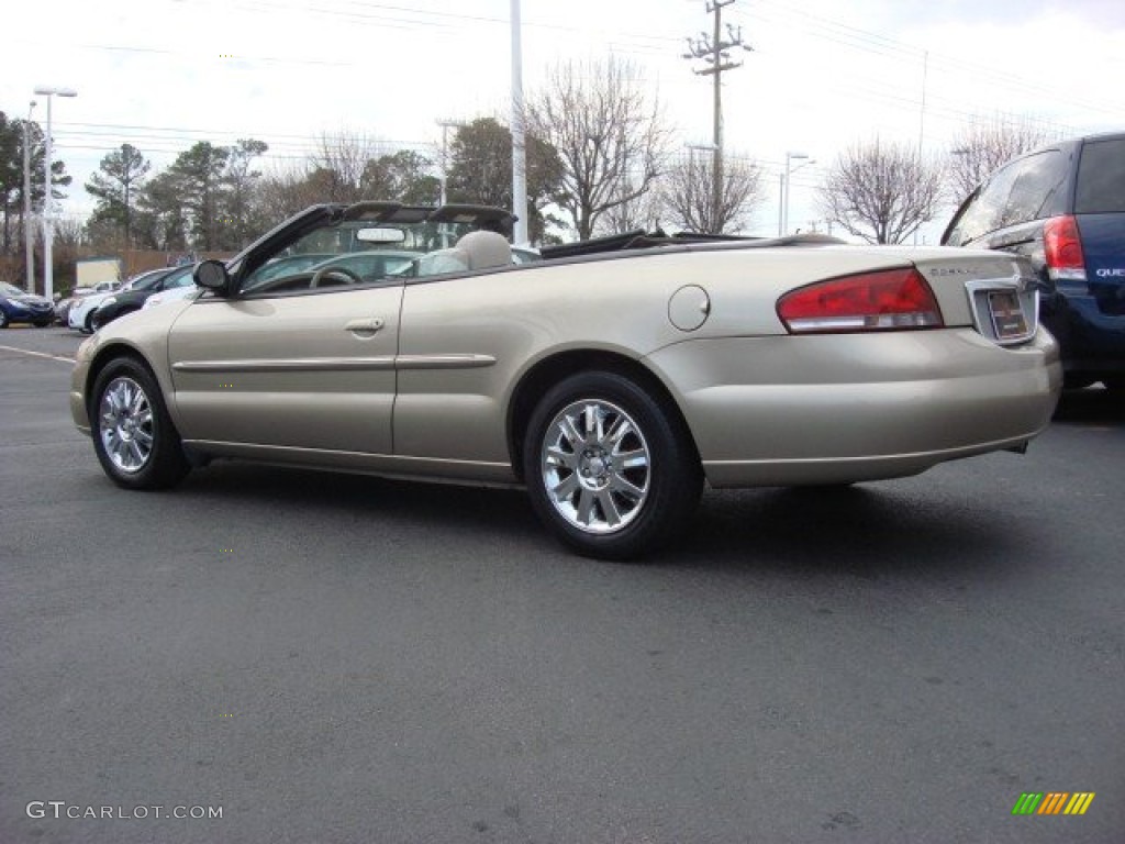 2004 Sebring Limited Convertible - Light Almond Pearl Metallic / Taupe photo #6