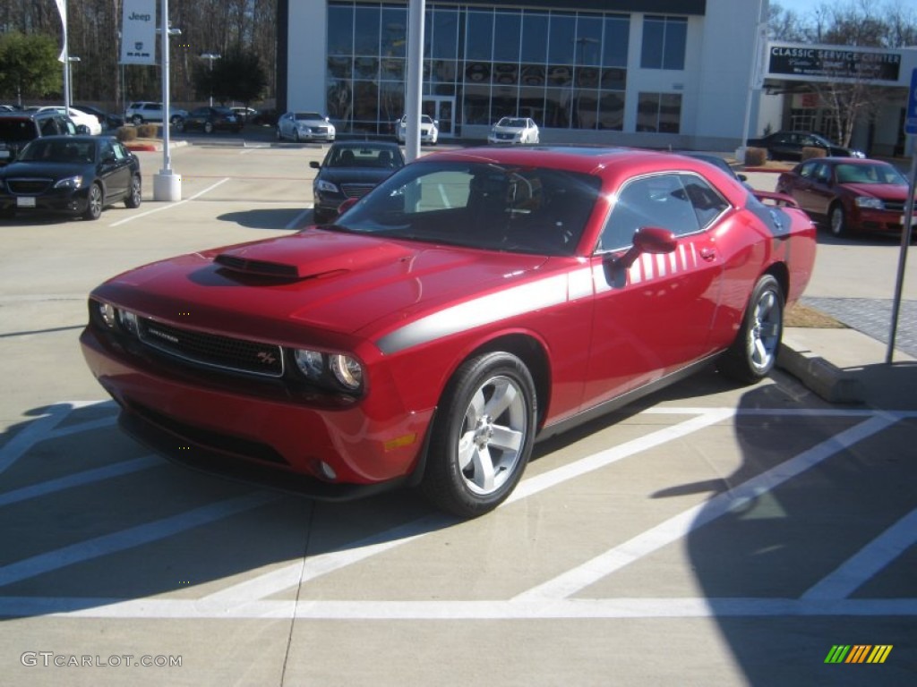 2012 Challenger R/T - Redline 3 Coat Pearl / Dark Slate Gray photo #1