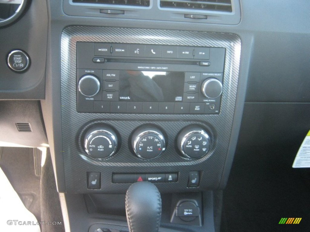 2012 Challenger R/T - Redline 3 Coat Pearl / Dark Slate Gray photo #6