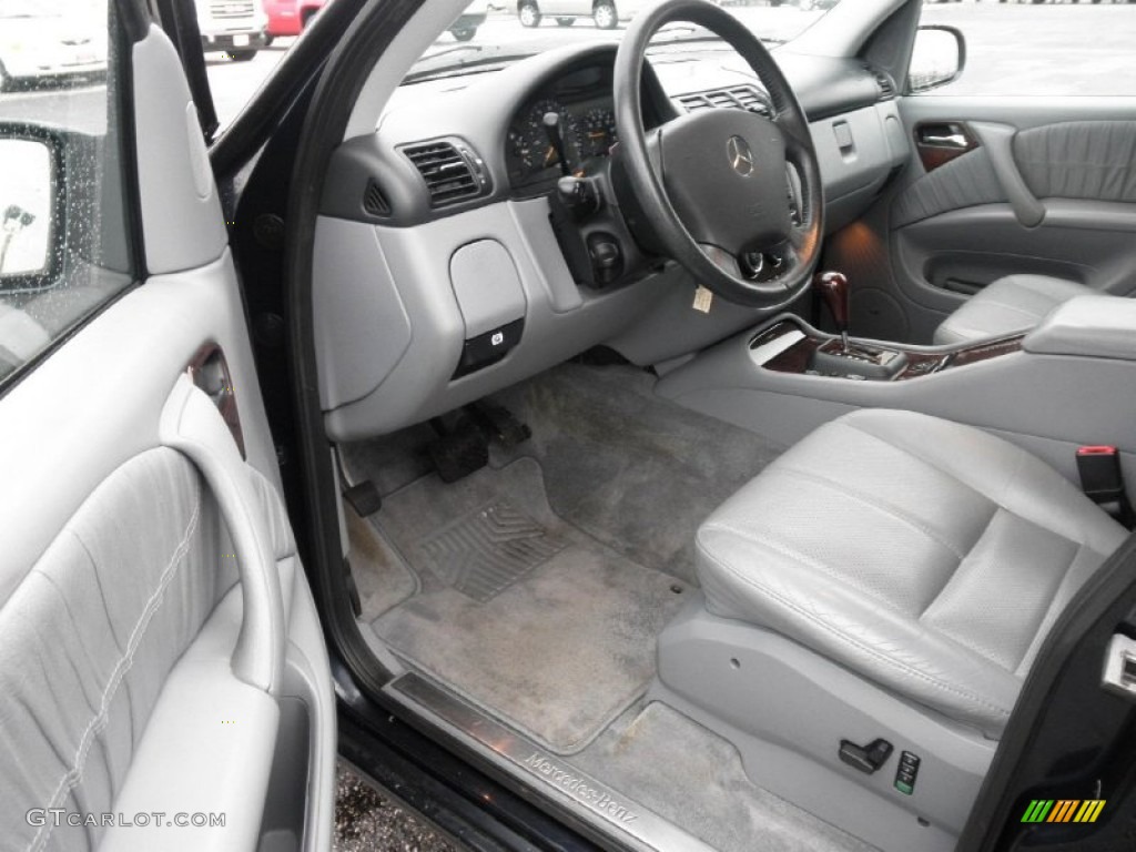 Ash Interior 2002 Mercedes-Benz ML 500 4Matic Photo #60253868