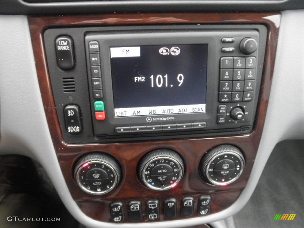 2002 Mercedes-Benz ML 500 4Matic Controls Photo #60253886