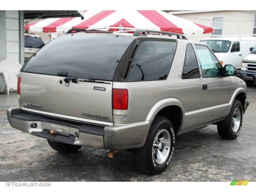 Light Pewter Metallic 2000 Chevrolet Blazer LS Exterior Photo #60255410