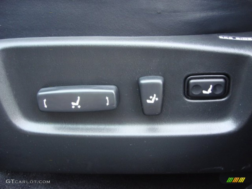 2003 RX 300 AWD - Millenium Silver Metallic / Black photo #15
