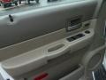 2004 Bright White Dodge Durango Limited 4x4  photo #21