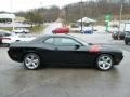 Pitch Black - Challenger R/T Plus Photo No. 6