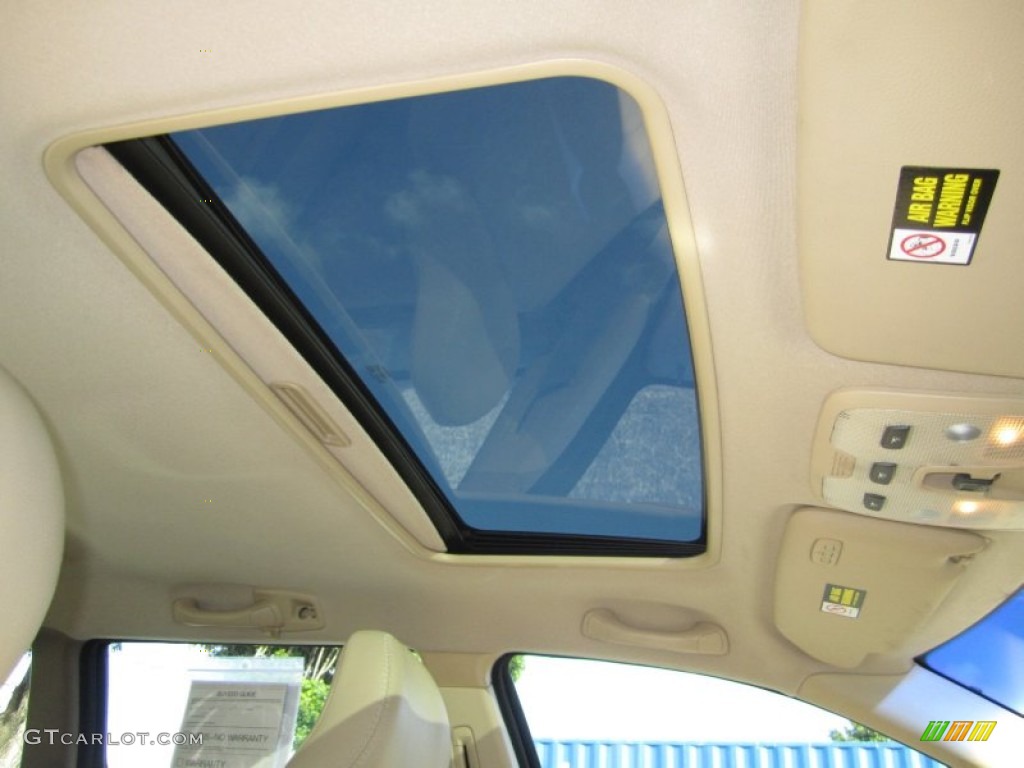 2002 V70 2.4T XC AWD Wagon - Cypress Green Metallic / Taupe/Light Taupe photo #13