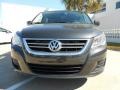 2012 Twilight Gray Metallic Volkswagen Routan SE  photo #2