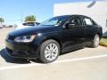 Black - Jetta SE Sedan Photo No. 3