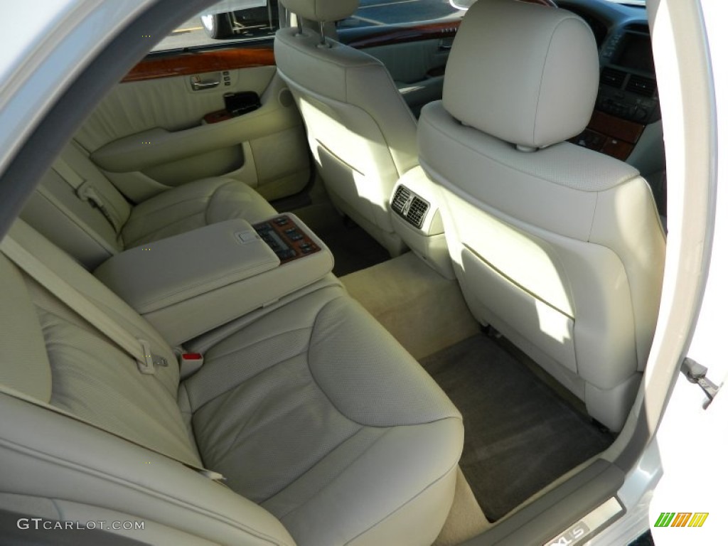 2005 LS 430 Sedan - Moonlight Pearl / Cashmere photo #18
