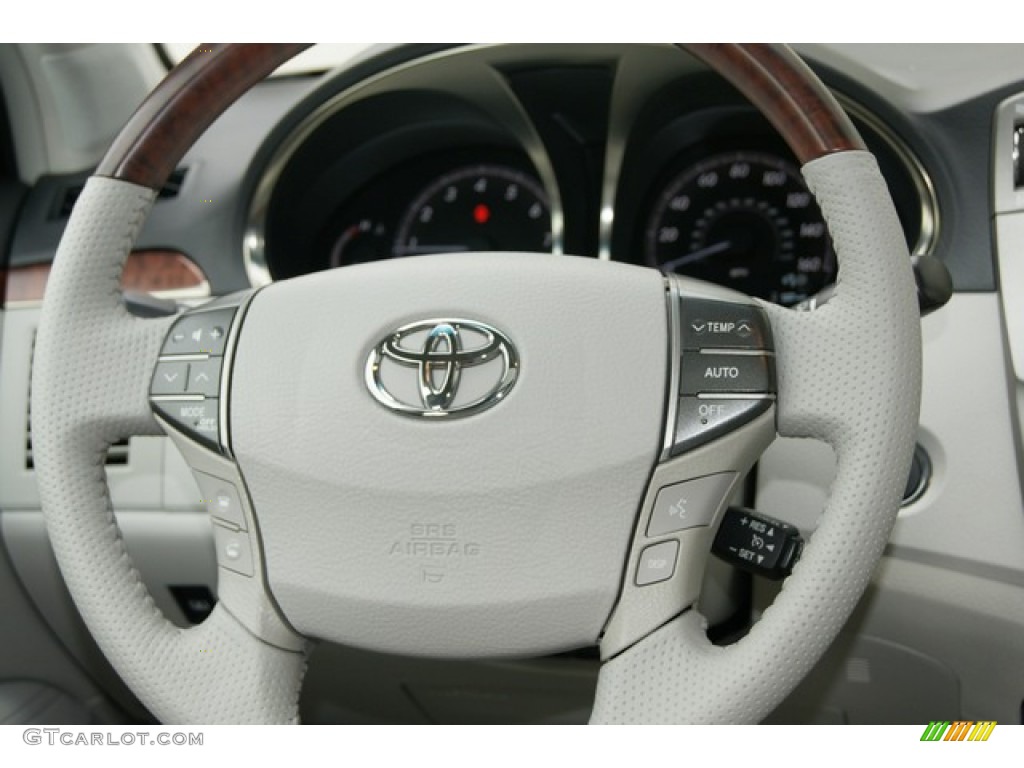 2012 Toyota Avalon Limited Light Gray Steering Wheel Photo #60260036