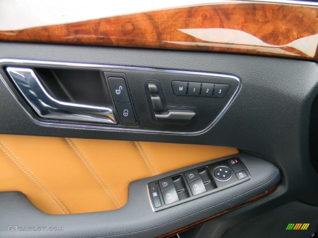 2011 Mercedes-Benz E 350 4Matic Sedan Natural Beige/Black Door Panel Photo #60262811