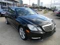 Black - E 350 Sedan Photo No. 3