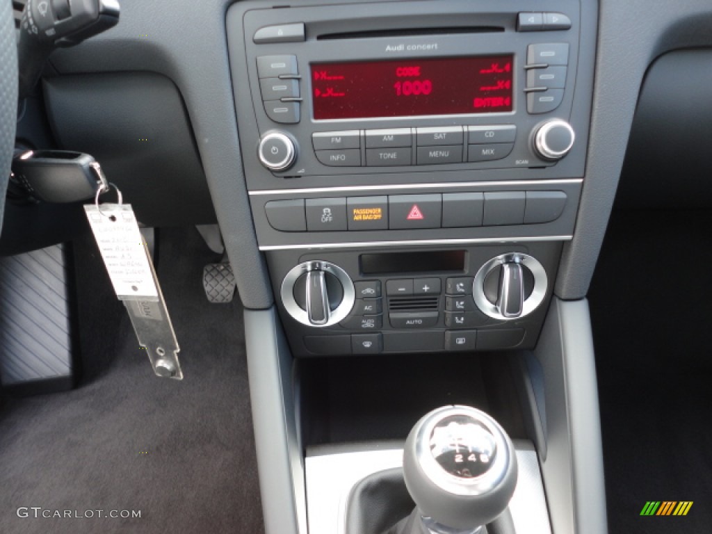 2012 Audi A3 2.0T Controls Photo #60267719