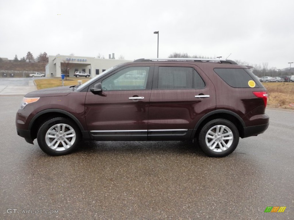 2011 Explorer XLT - Bordeaux Reserve Red Metallic / Charcoal Black photo #15