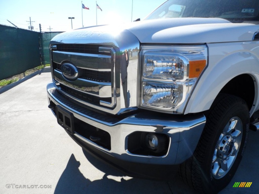 2012 F250 Super Duty Lariat Crew Cab 4x4 - White Platinum Metallic Tri-Coat / Black photo #10