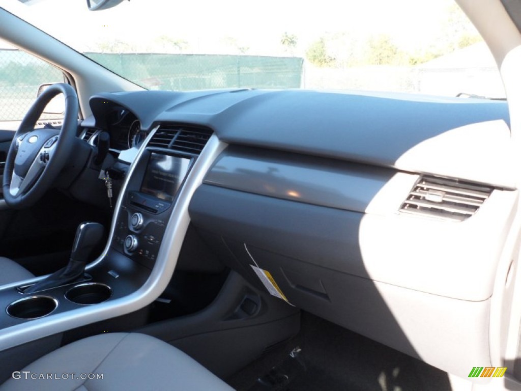 2012 Edge SEL - White Platinum Metallic Tri-Coat / Medium Light Stone photo #19