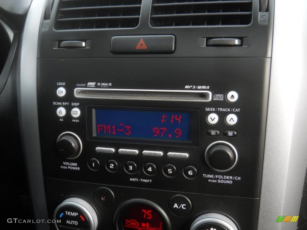 2009 Suzuki Grand Vitara XSport 4x4 Audio System Photo #60275645