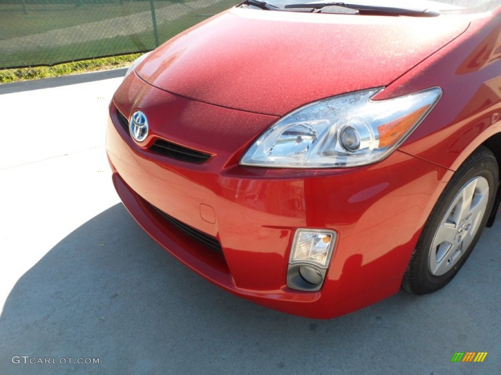 2011 Prius Hybrid II - Barcelona Red Metallic / Bisque photo #10